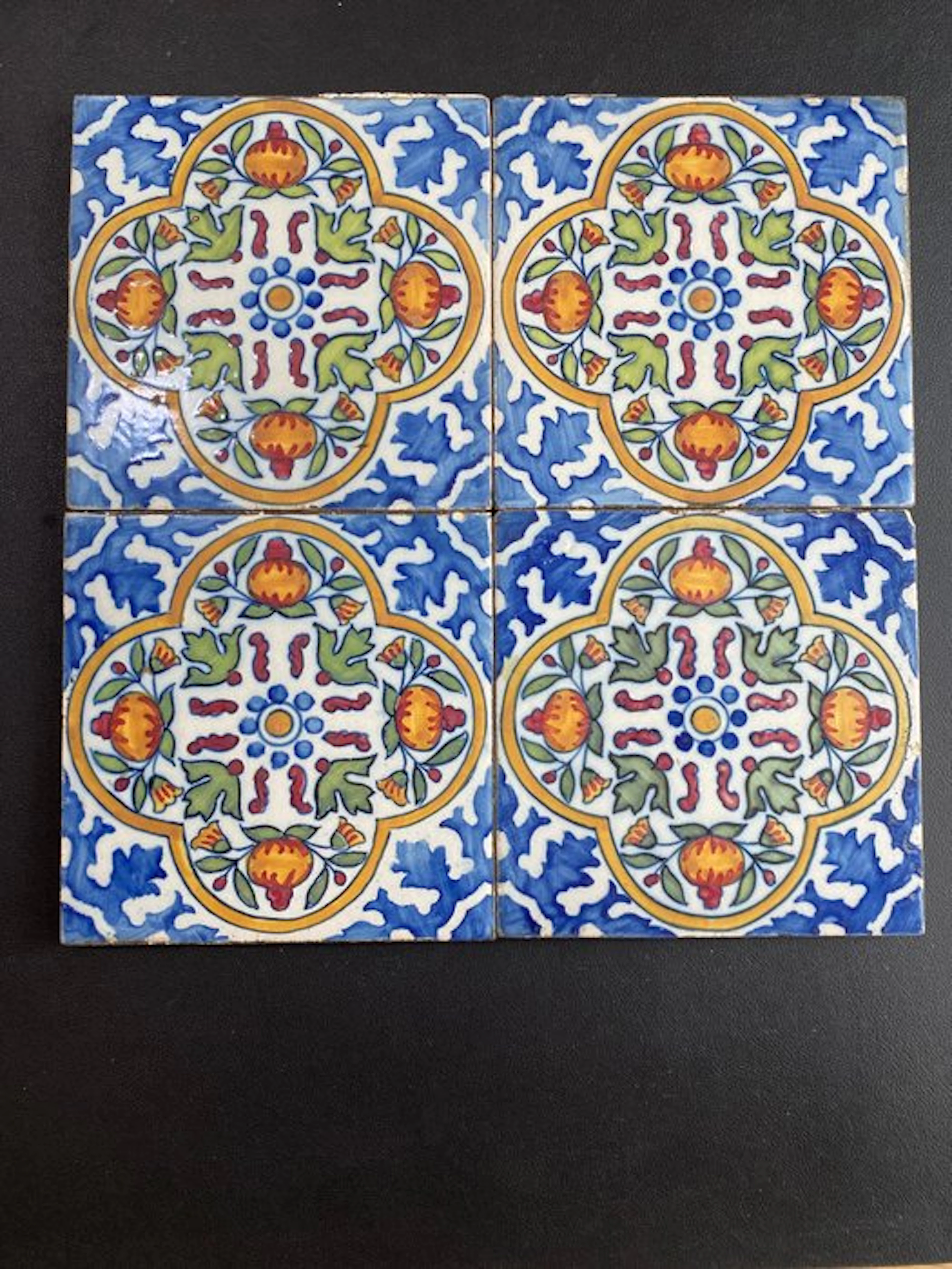 Tile (4) - Pompadour four-point motif pomegranate motif...