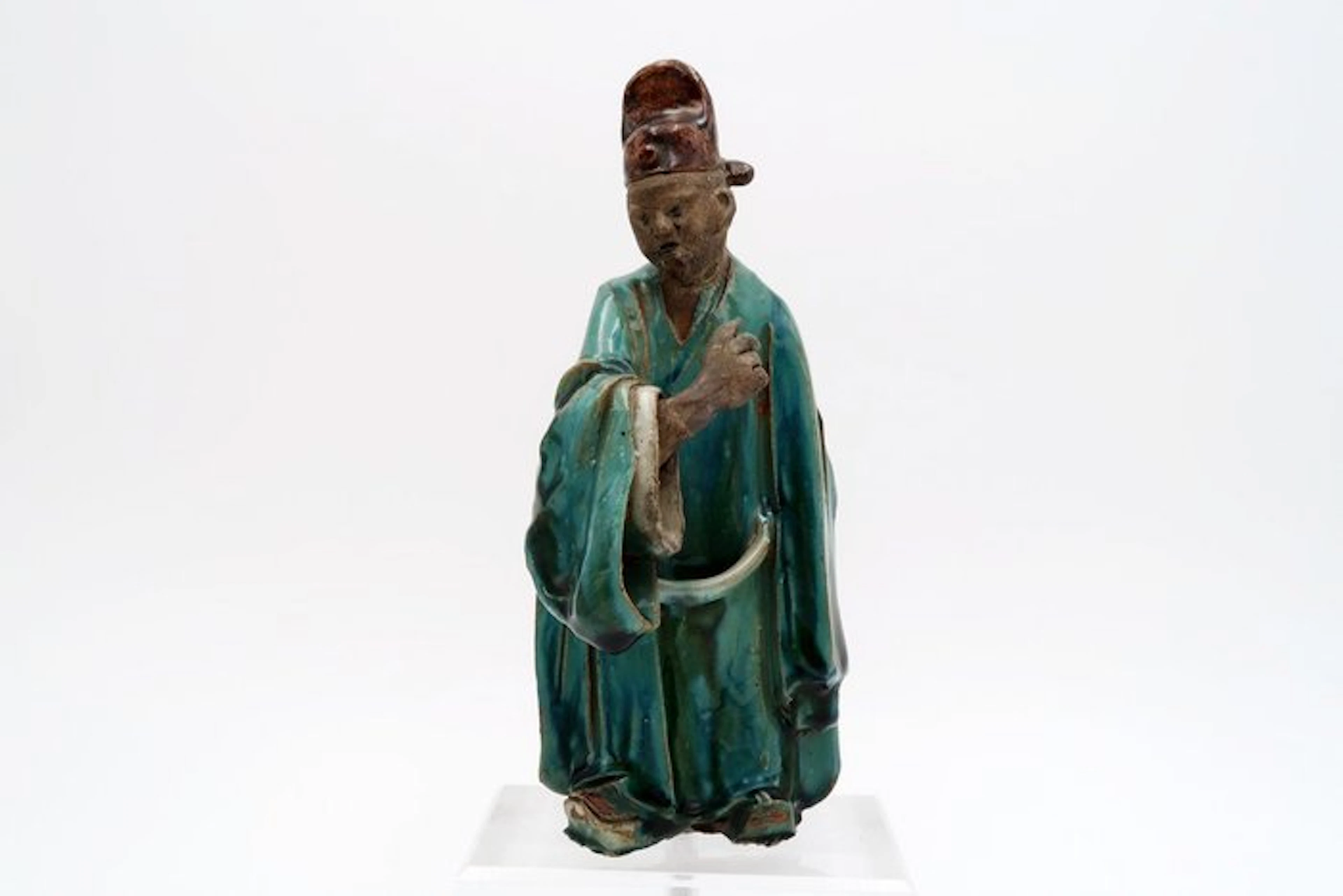 Statuette de lettré en grès émaillé de Shiwan - Ceramic...