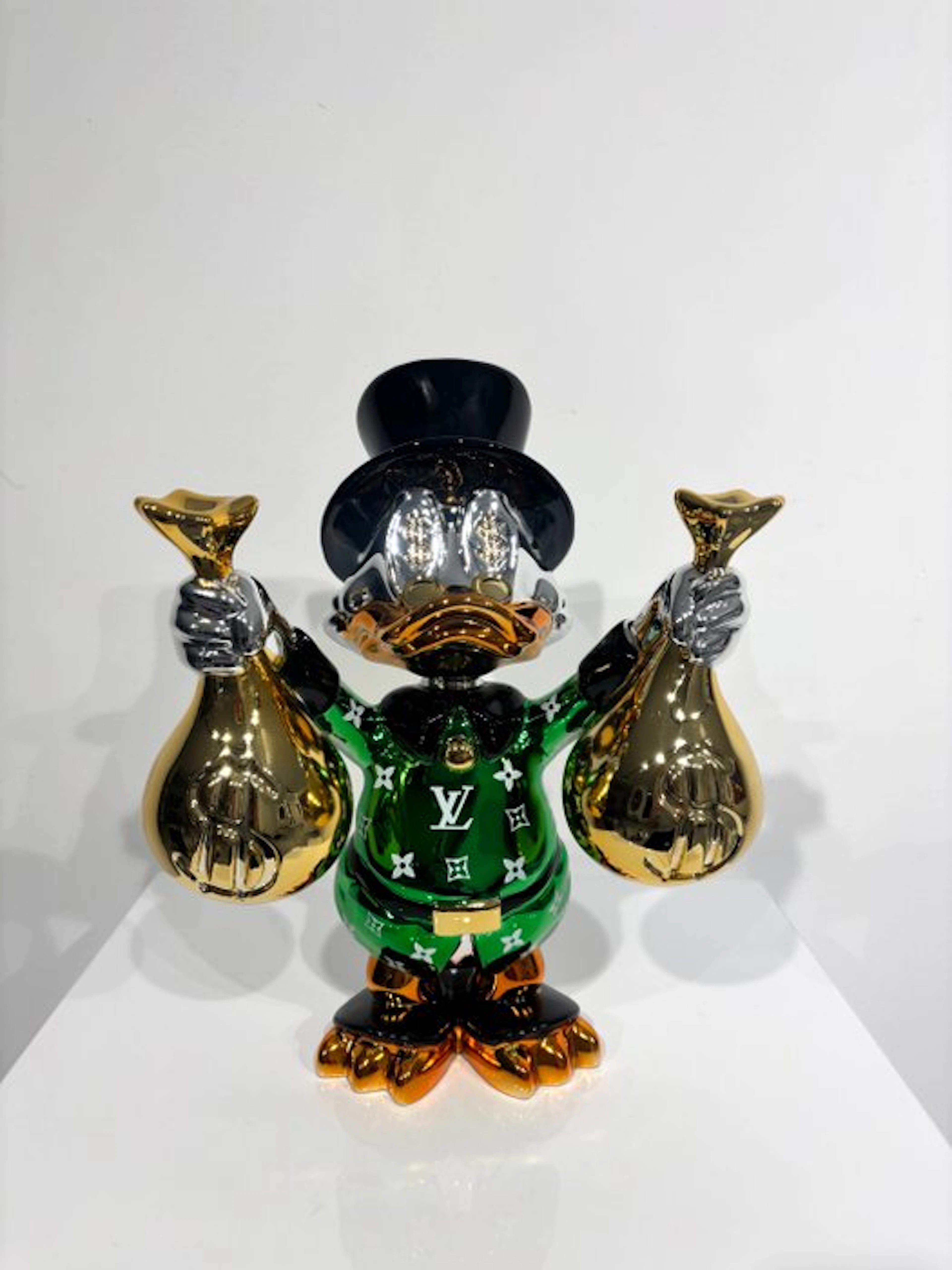 Van Apple - Scrooge McDuck