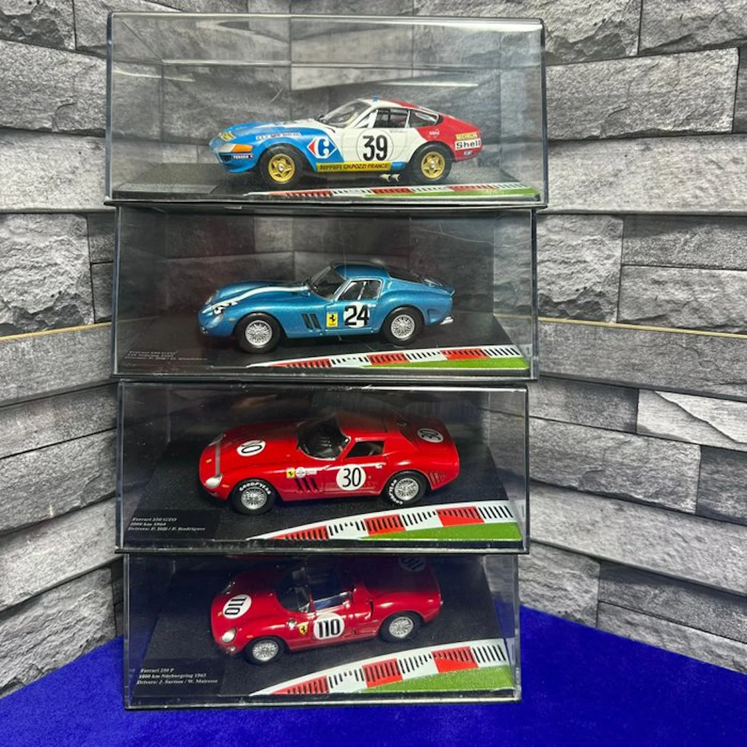 Altaya 1:43 - Model race car (4) - Lotto 4 modellini in...