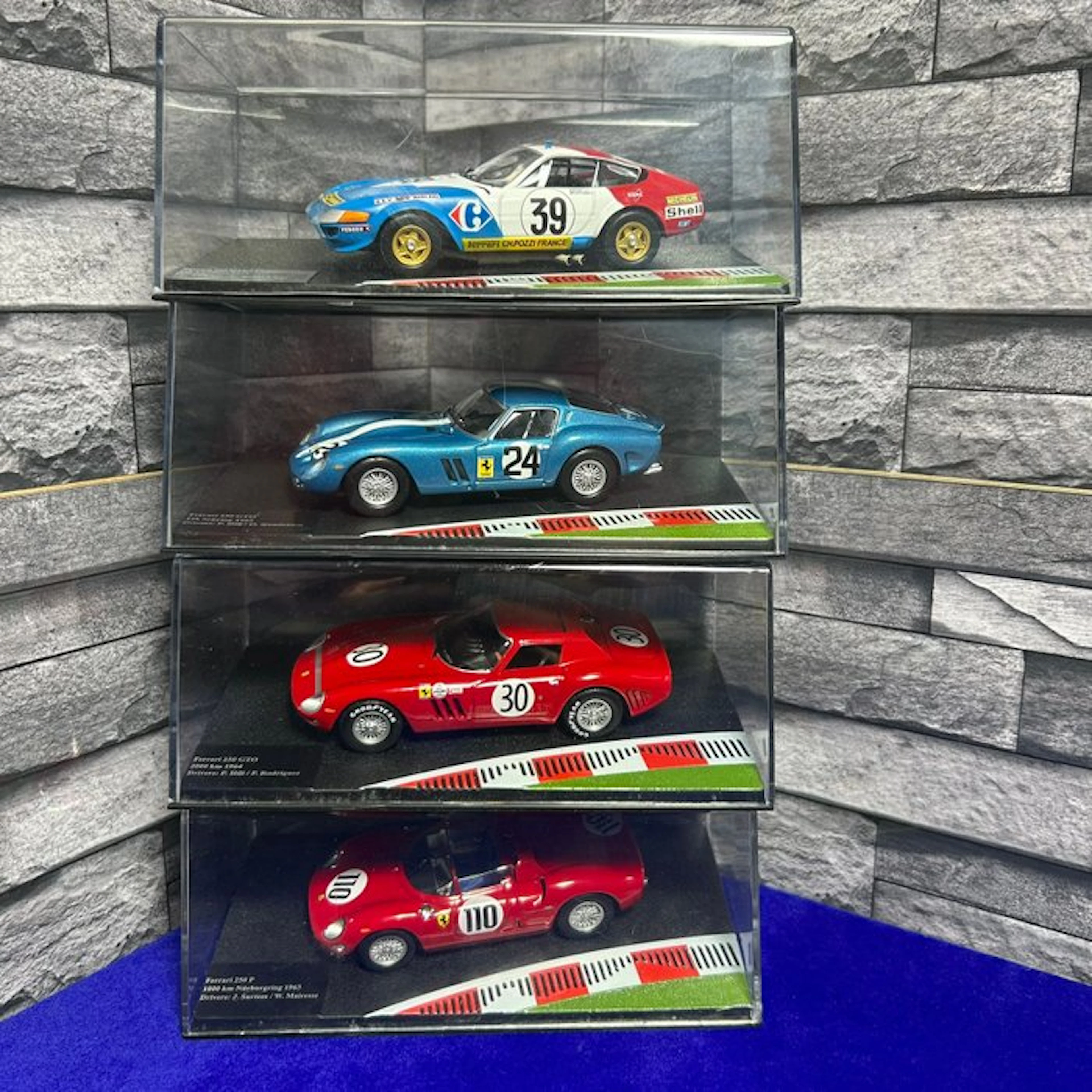 Altaya 1:43 - Model race car (4) - Lotto 4 modellini in...