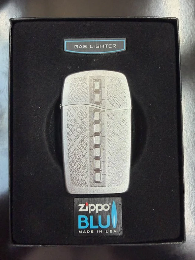 Zippo - No reserve price - Lighter - Steel (stainless)