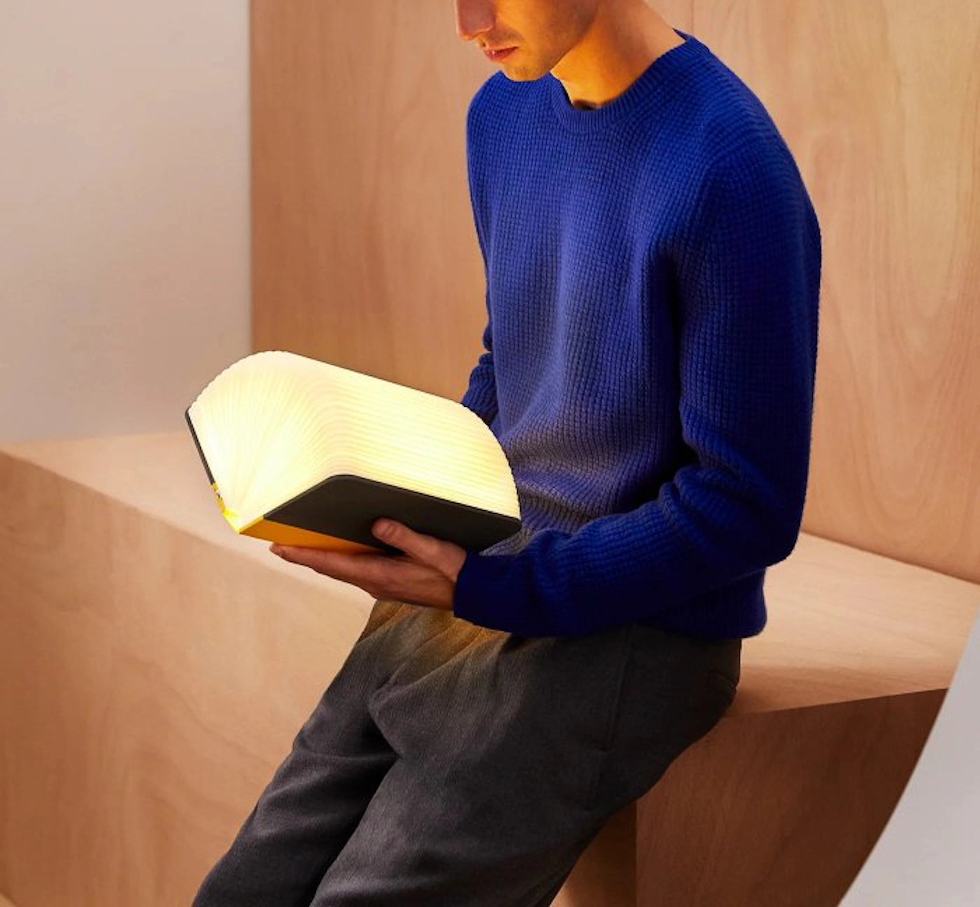 Lumio - Max Gunawan - Lamp - Lito Classic - Maple/Walnut - CHOOSE YOUR COLOUR