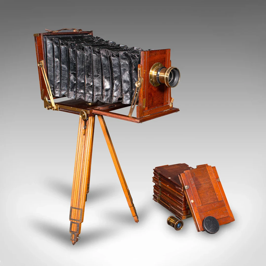 Antique Box Field Camera and Tripod, English, Accessories, Ornamental