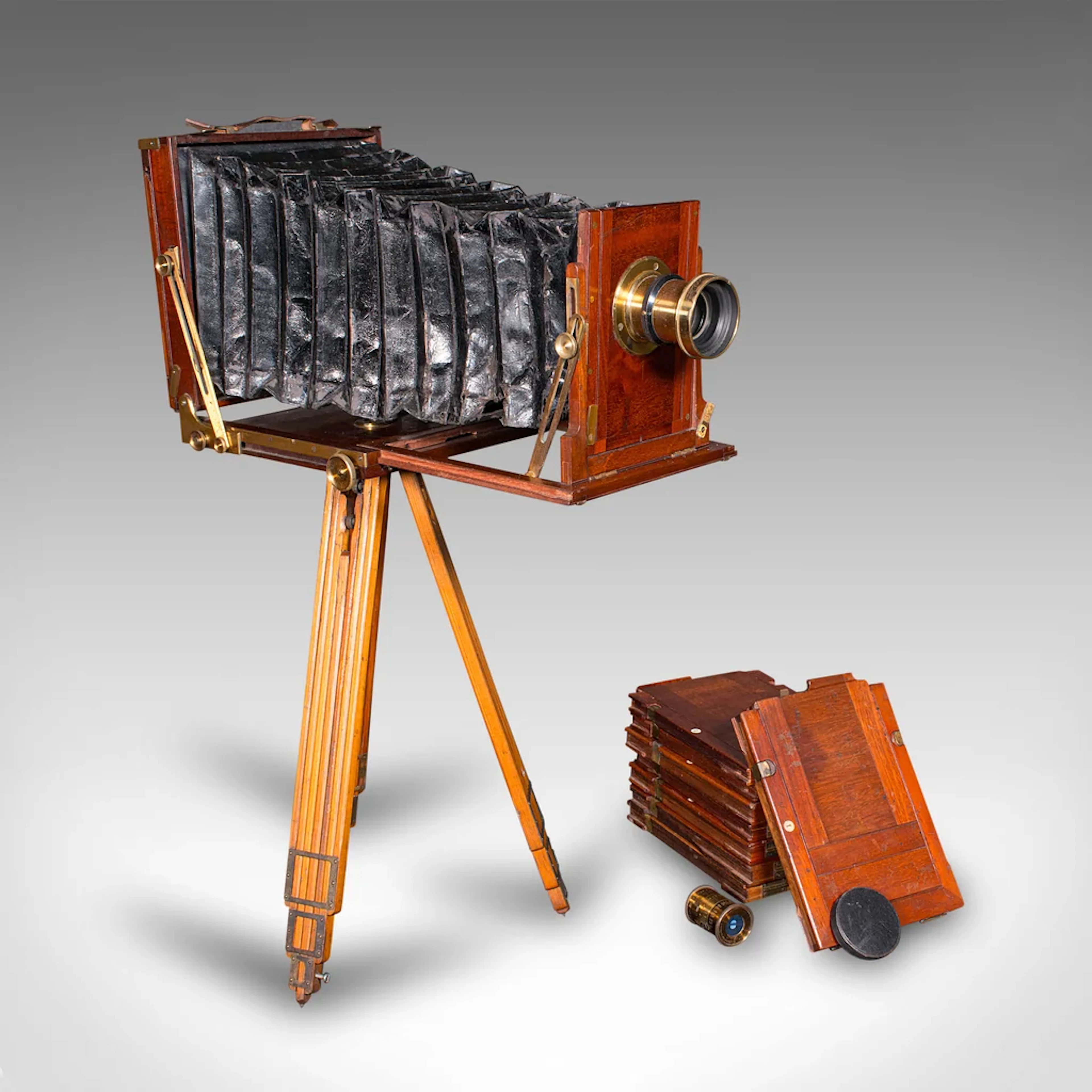 Antique Box Field Camera and Tripod, English, Accessories, Ornamental