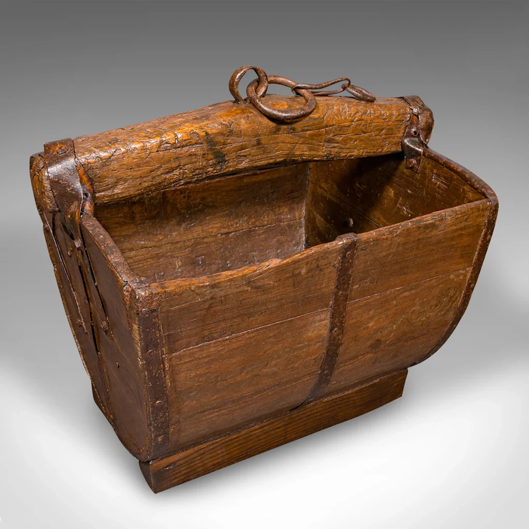 Antique Country Garden Well Bucket, English, Planter, Fireside Store, Georgian