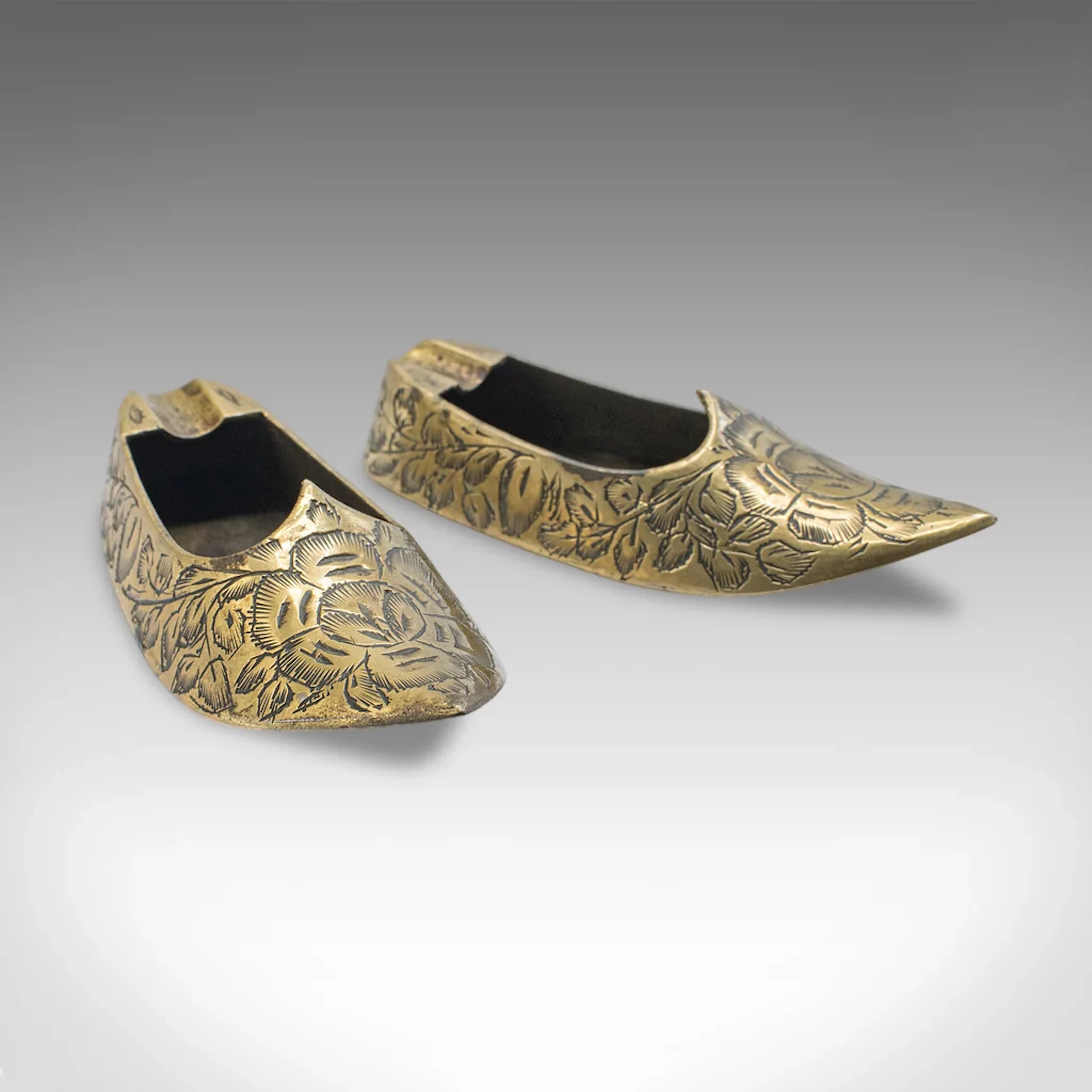 Pair of Small Vintage Slipper Ashtrays, Indian Brass Cigarette Rest