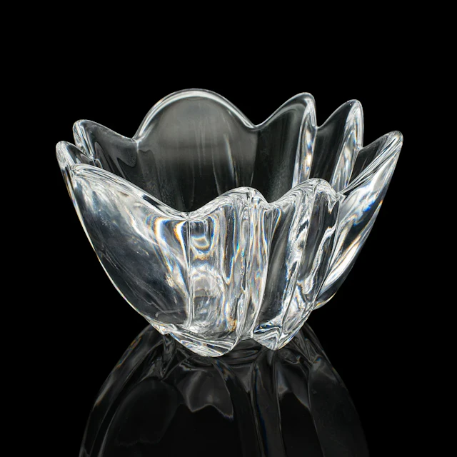 Vintage Lily Shaped Bowl, Swedish, Art Glass, Potpourri Dish, Orrefors, C.1970