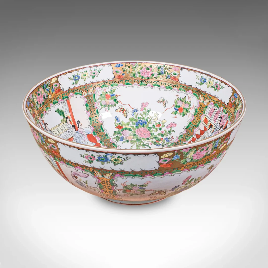 Large Vintage Famille Rose Fruit Bowl, Oriental, Ceramic, Display