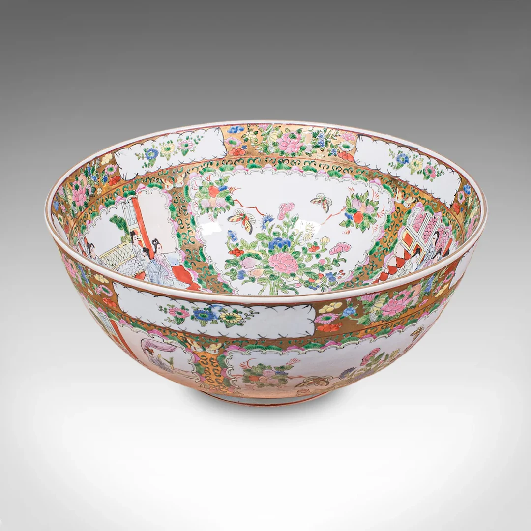Large Vintage Famille Rose Fruit Bowl, Oriental, Ceramic, Display