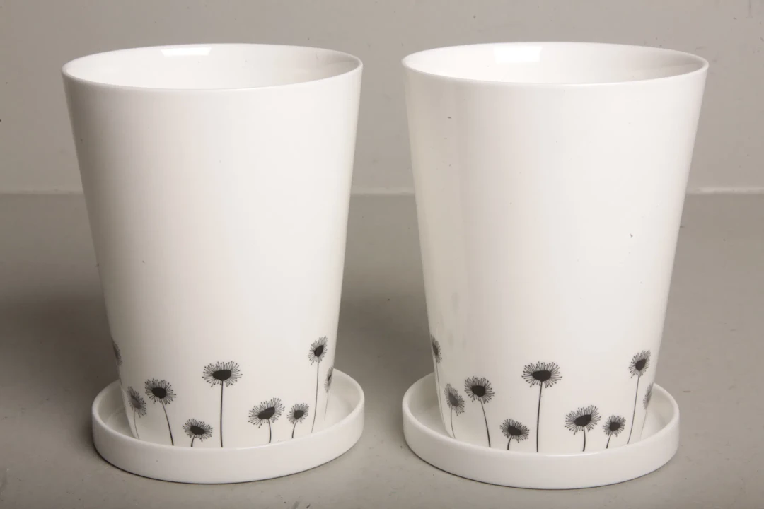 Månses Design, 1-par ytterfoder