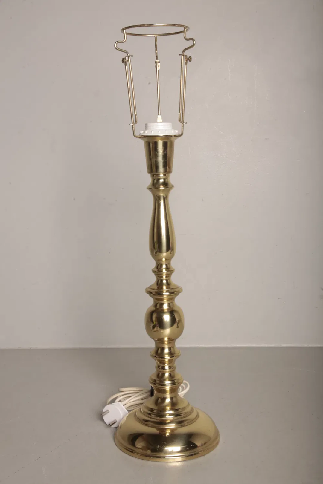 Bord/ Fönsterlampa- "Aneta"
