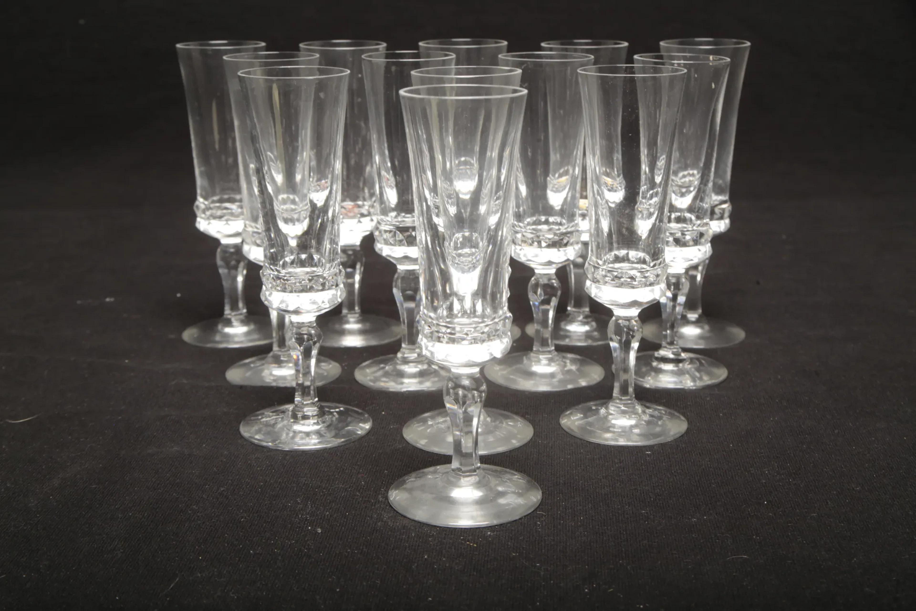 Orrefors "Silvia", Snapsglas, 12st, Design: Ingeborg Lundin