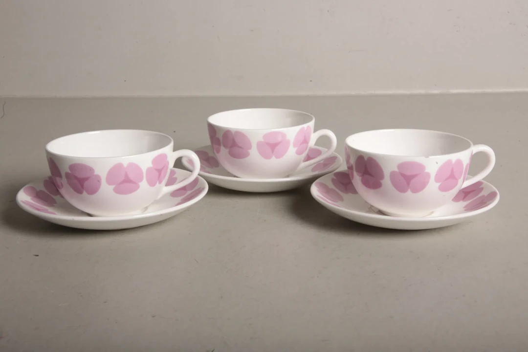 Gustavsberg servisdelar "Rosa", Design: Margareta Hennix, 6-Delar