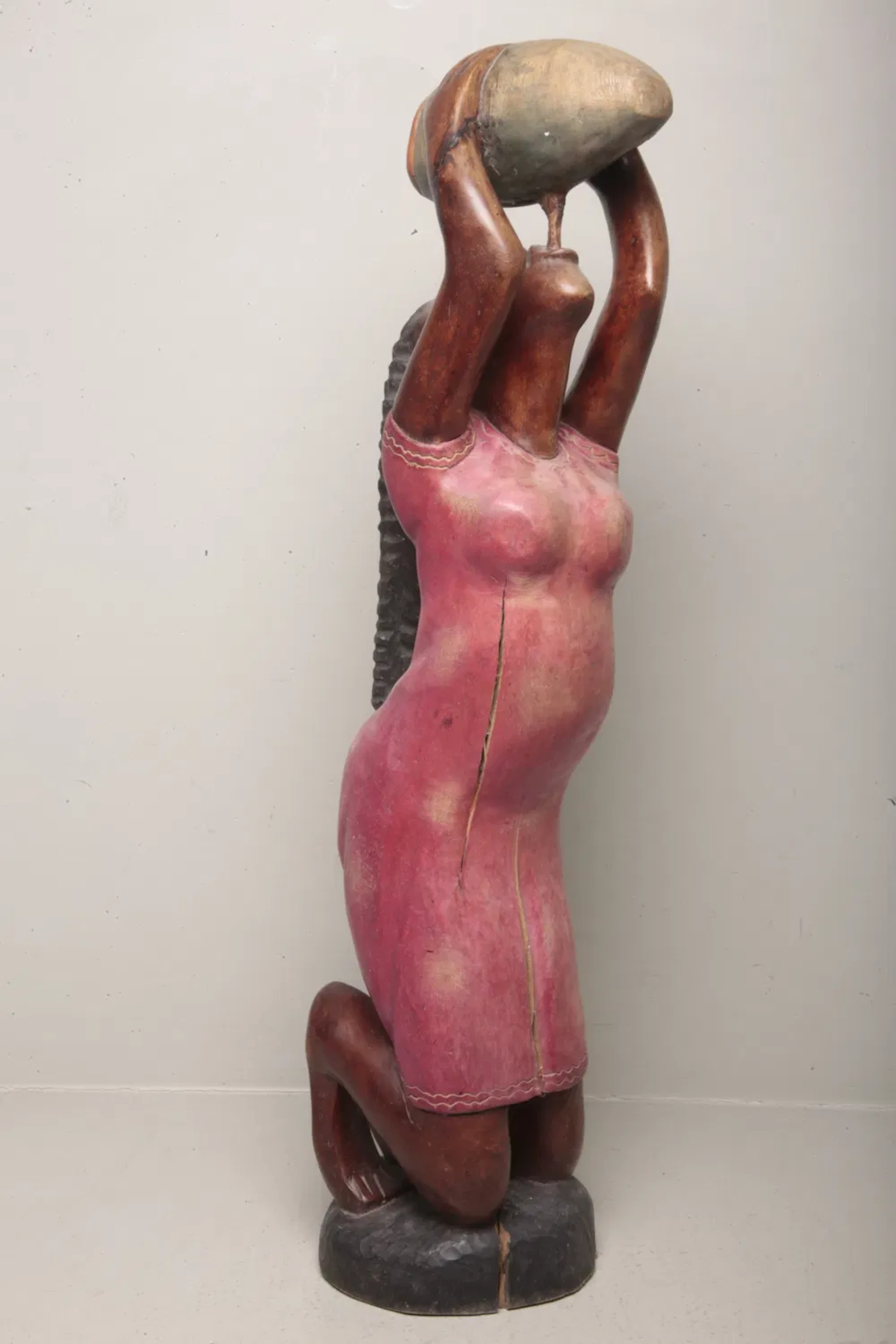 Skulptur i trä, 1900-tal, "Afrikansk kvinna"