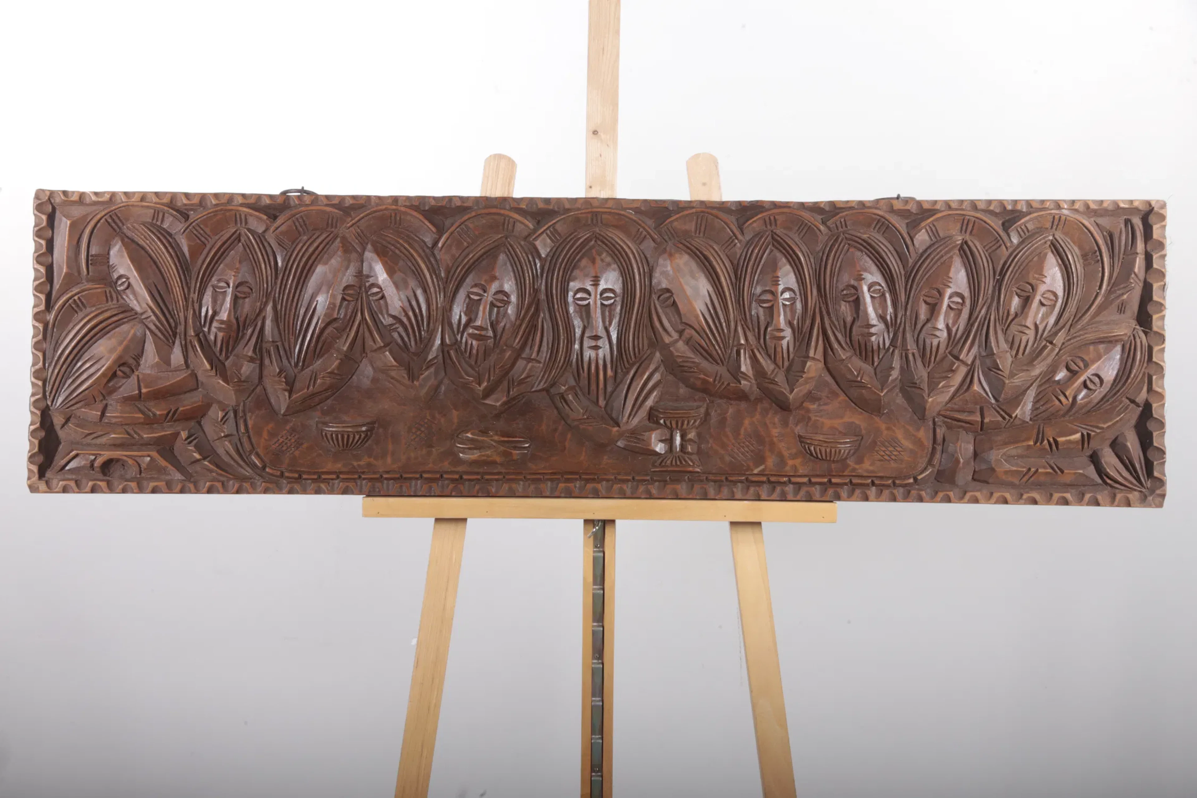 Trärelief, 1900-tal, "12 Apostlarna"