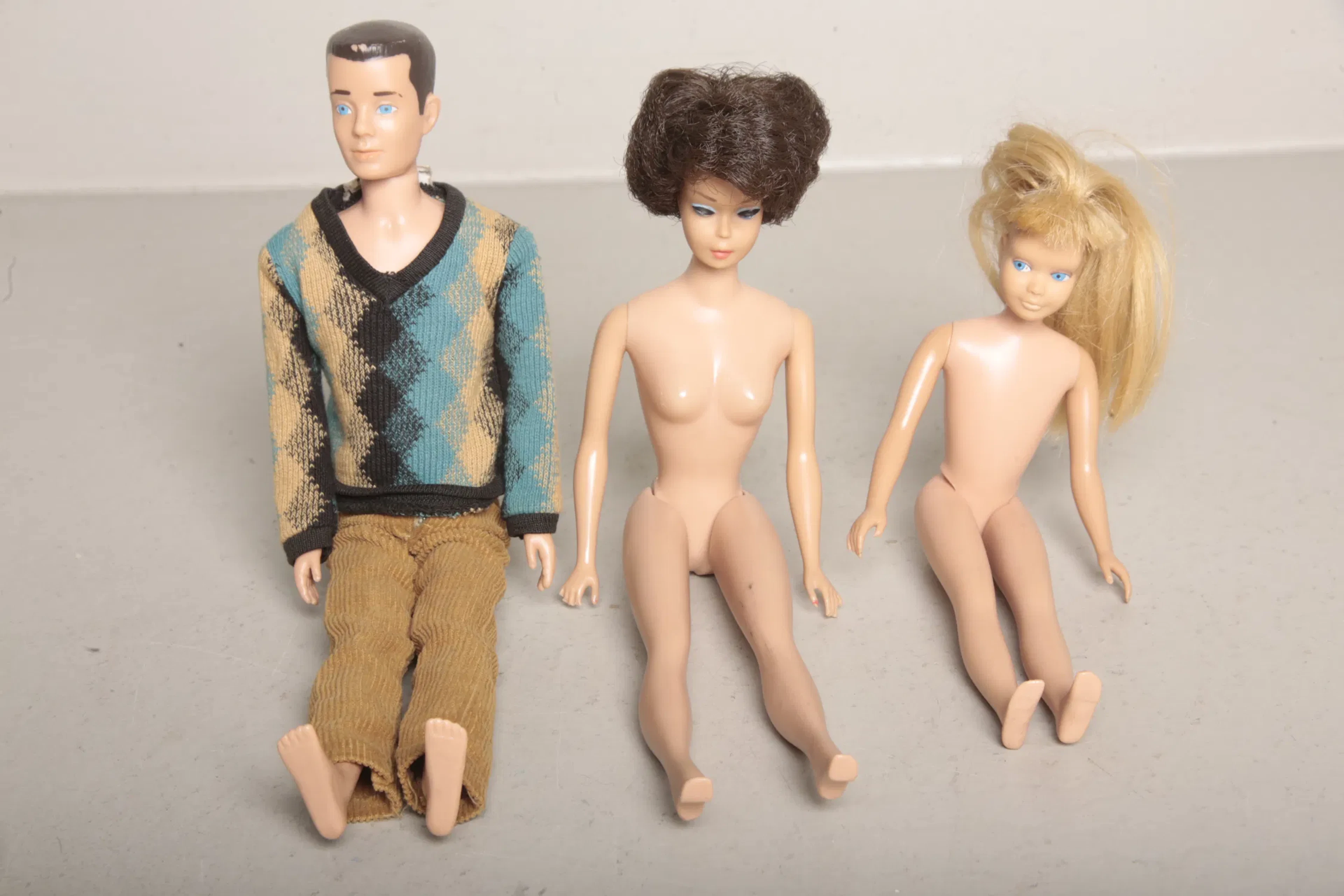 Barbiedockor, 3st, 1900-tal