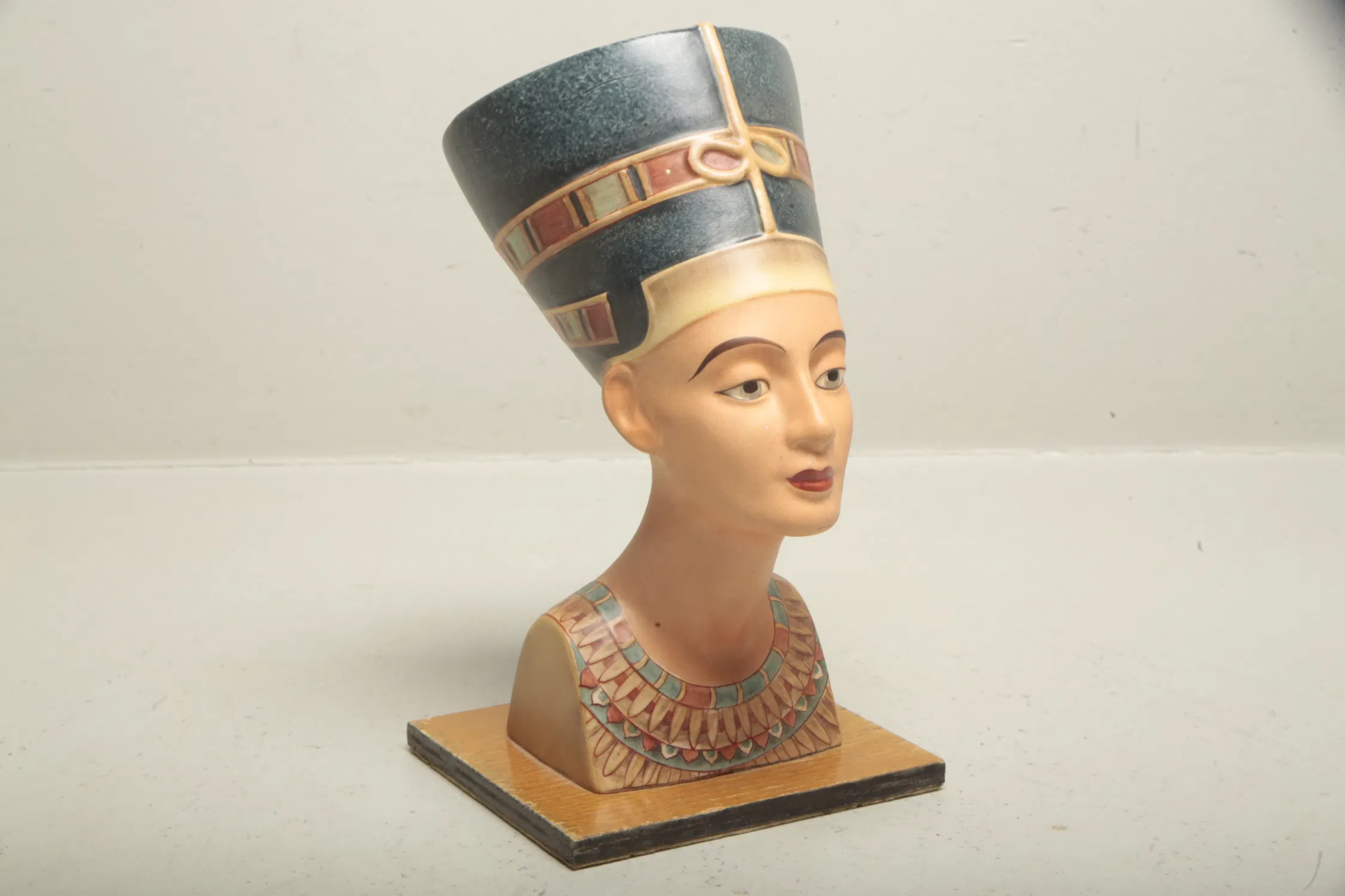 Figurin, "Nefertiti"- Goebel, Porslin, Västtyskland