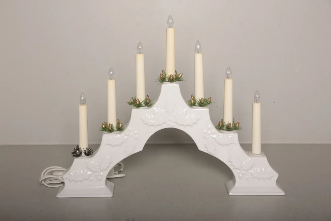 Adventsljusstake, Porslin