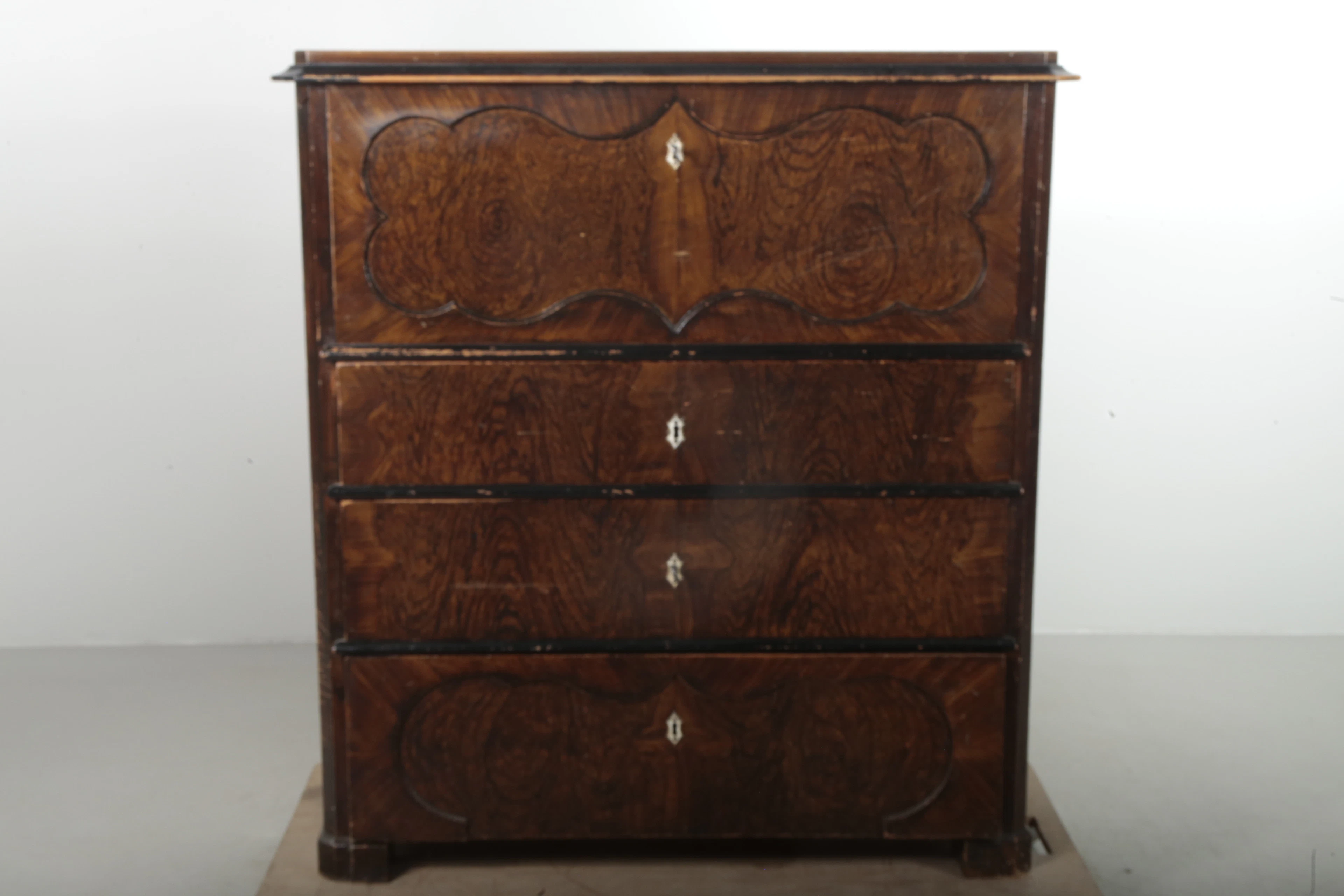 Chiffonje, 1800/1900-tal