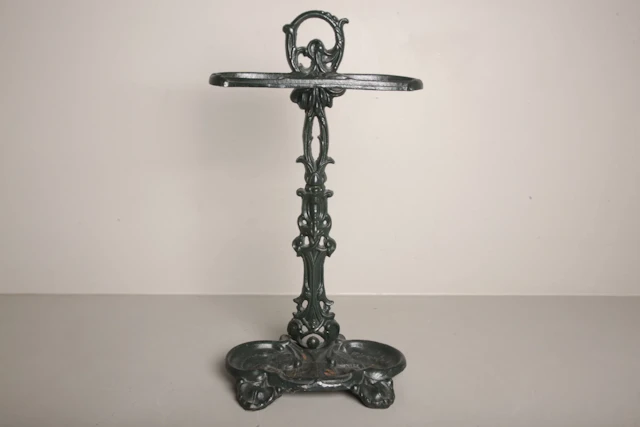 Paraplyställ, 1900-tal, Gjutjärn