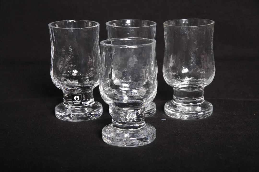 Pukeberg Glas, 4st Snapsglas
