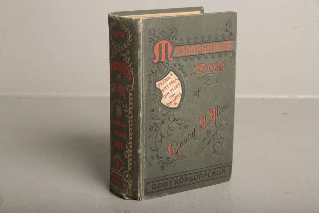 Bok- "Medborgarens Bok, Sveriges Statskunskap- Aldén"