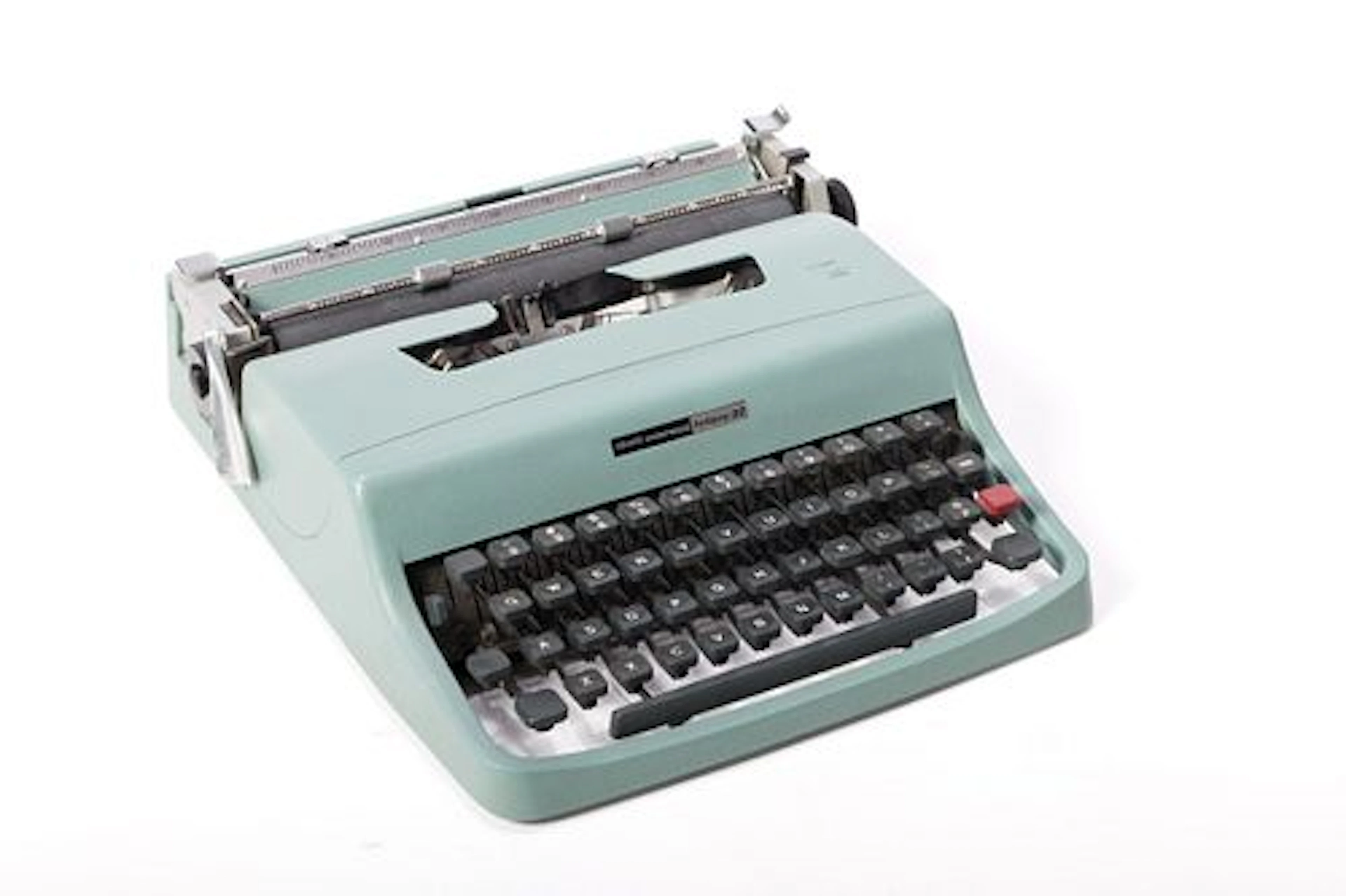 Olivetti, 'Underwood Lettera 32' Typewriter