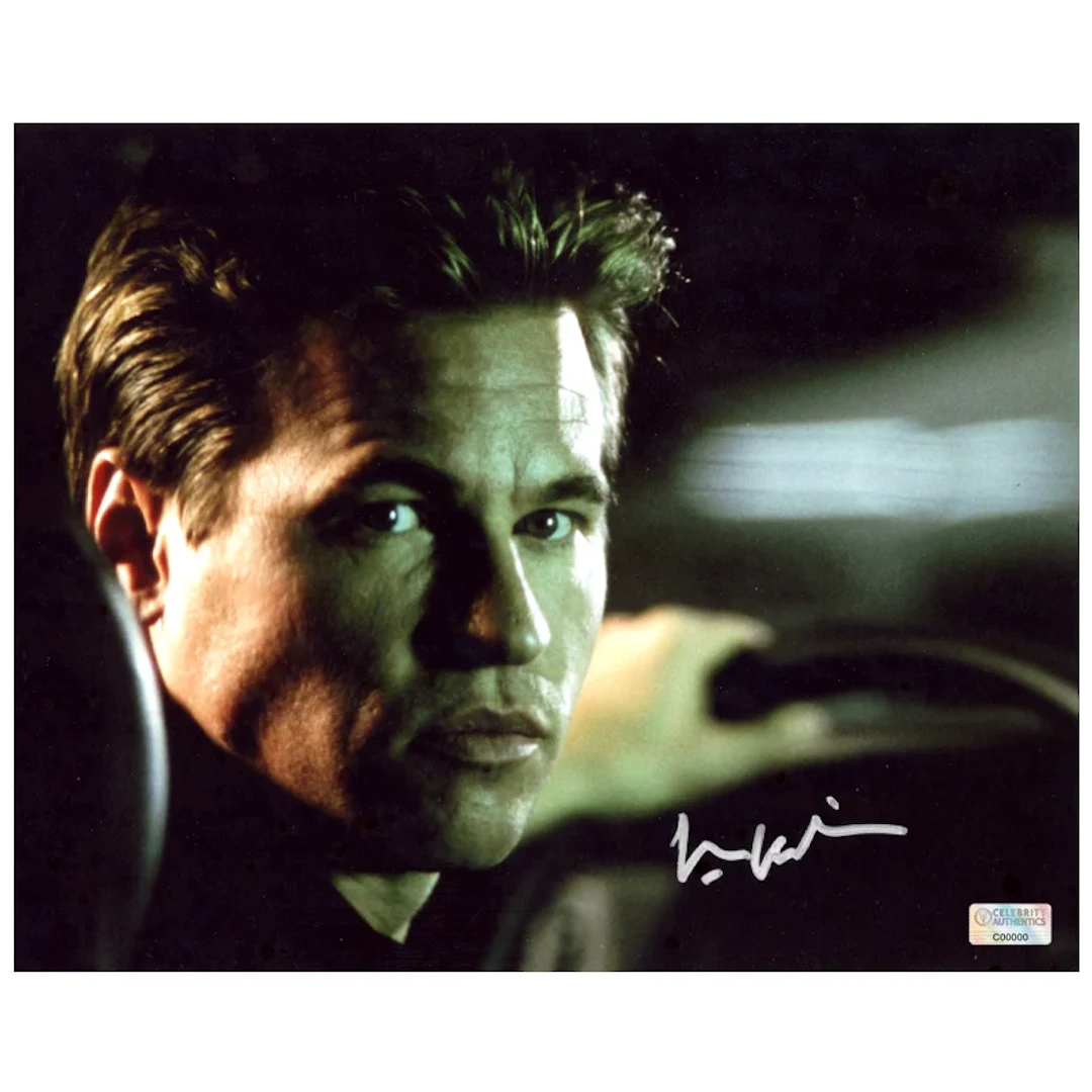 Val Kilmer Autographed 1997 The Saint 8x10 Scene Photo
