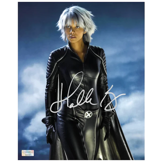 Halle Berry Autographed 2016 X-Men: The Last Stand Storm Brewing 8x10 Photo