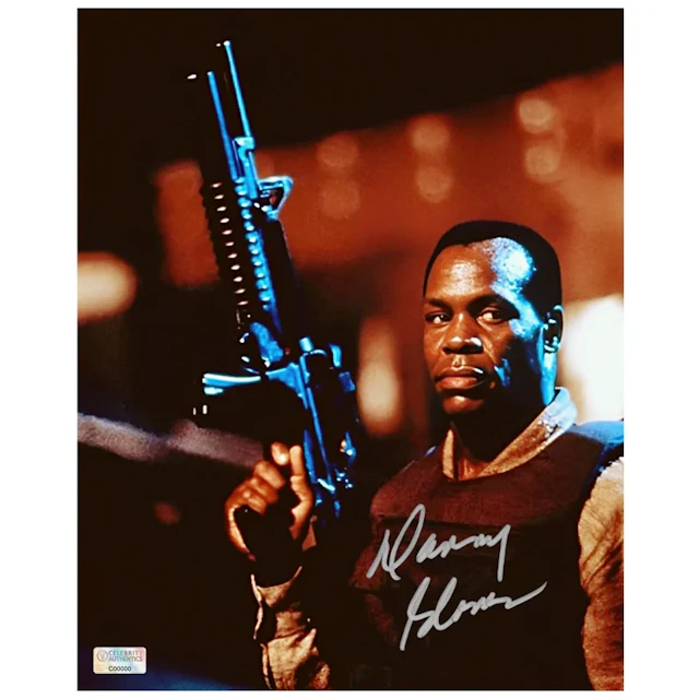 Danny Glover Autographed 1990 Predator II Lieutenant Harrigan 8x10 Photo