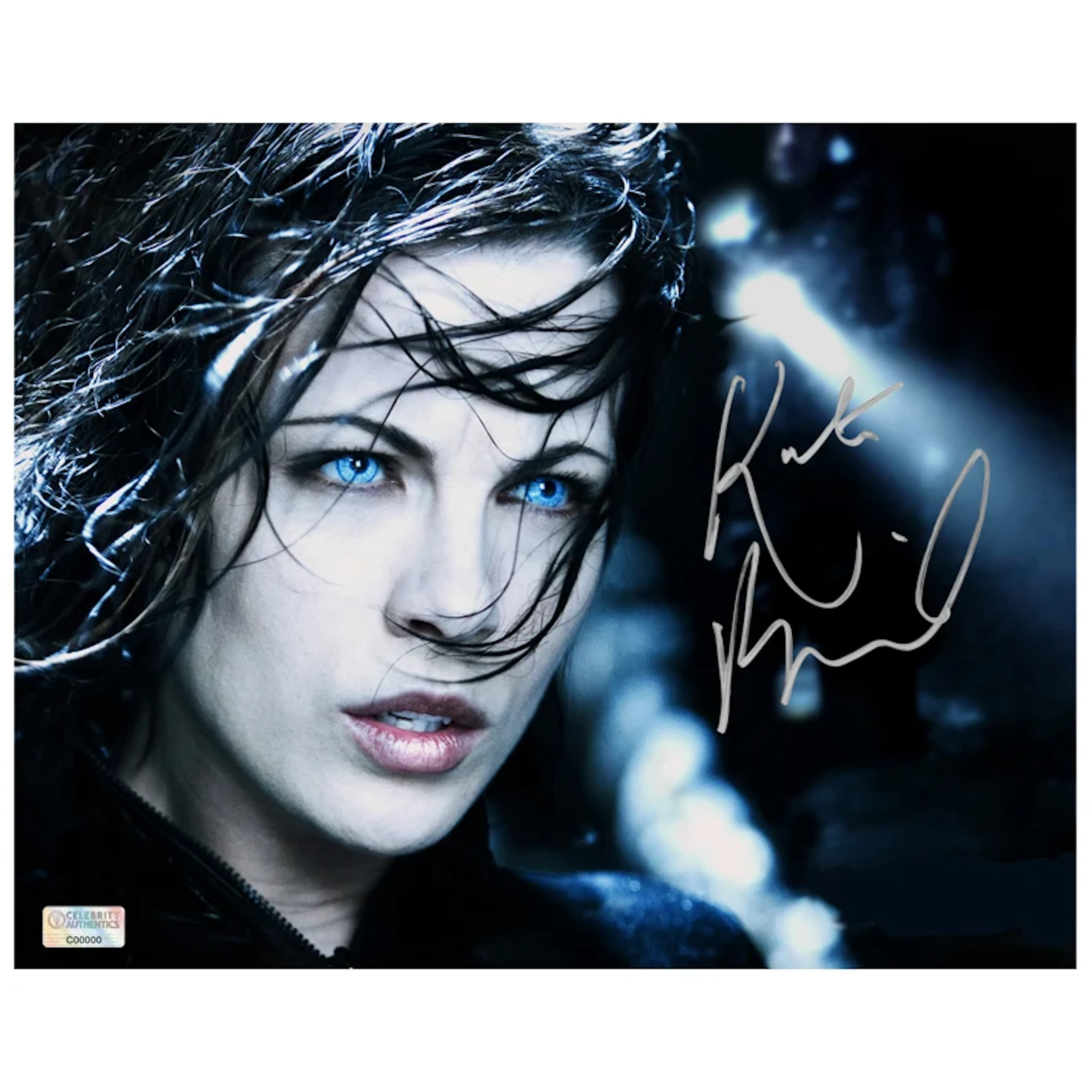 Kate Beckinsale Autographed 2003 Underworld Selene 8×10 Close Up Photo