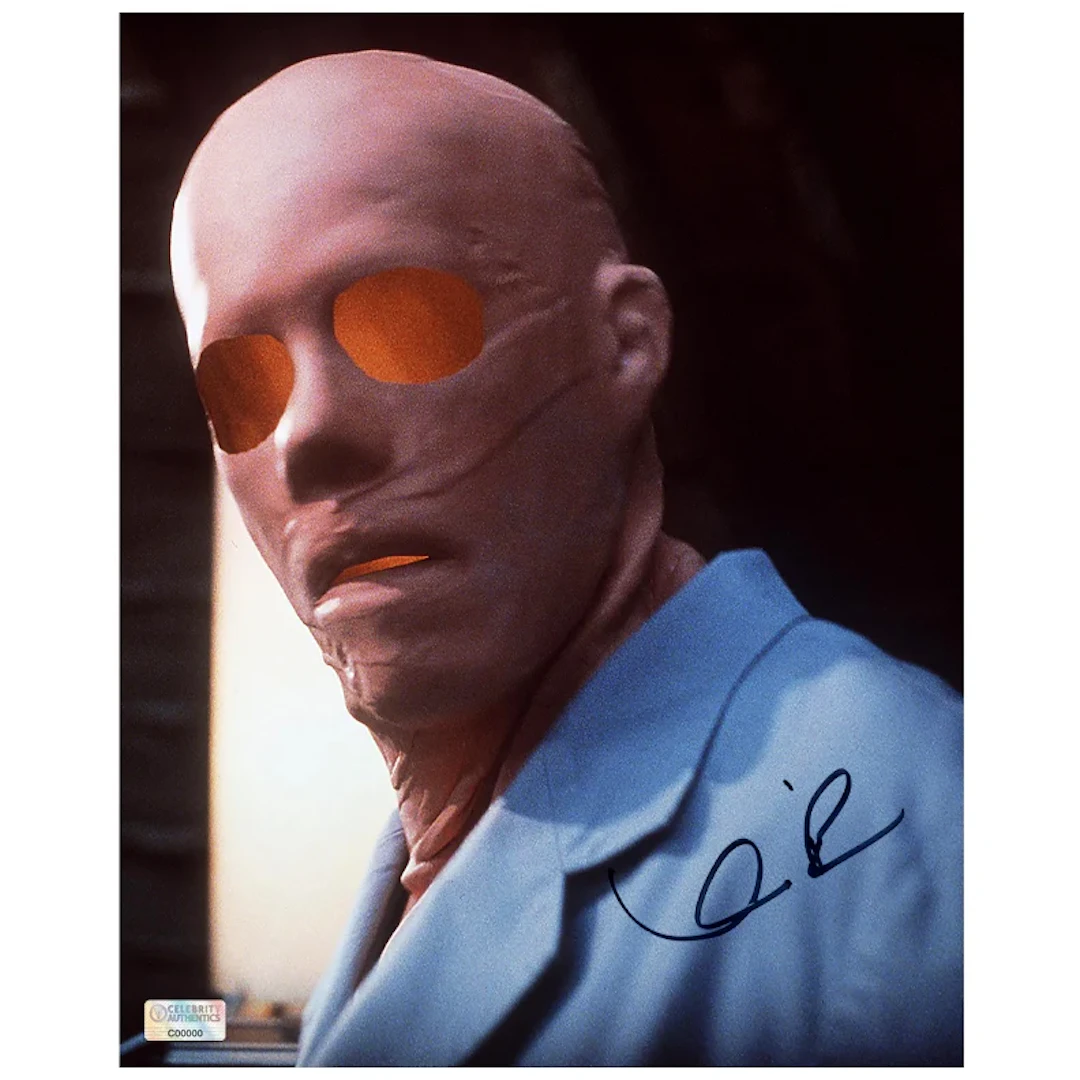 Kevin Bacon Autographed 2000 Hollow Man 8x10 Photo