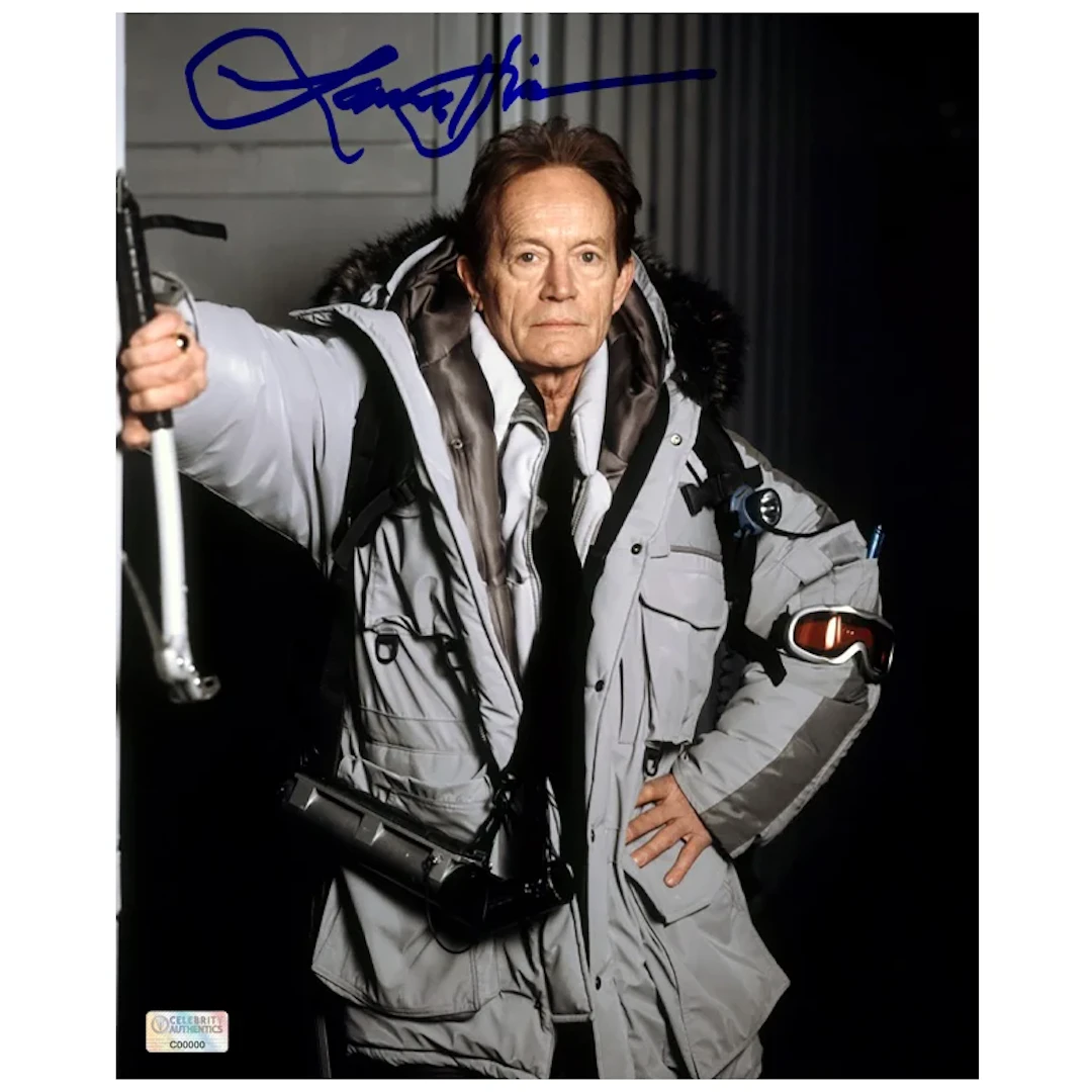 Lance Henriksen Autographed 2004 AVP Alien vs Predator Bishop 8×10 Photo