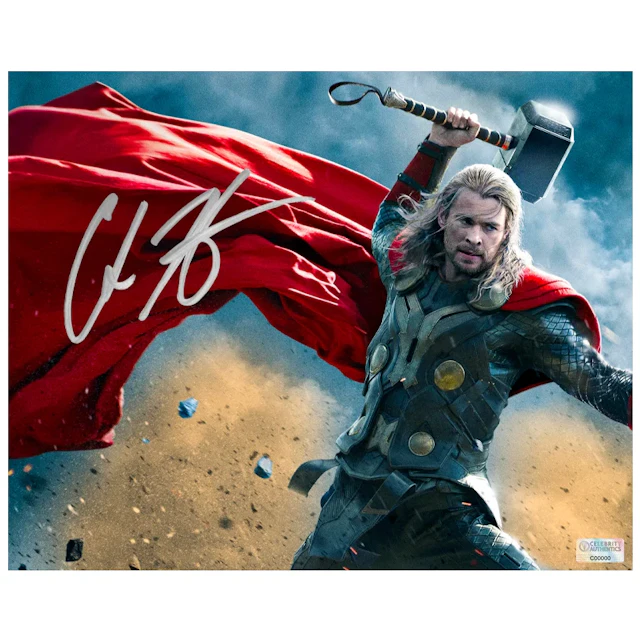 Chris Hemsworth Autographed 2013 Thor The Dark World Asgard Warrior 8x10 Photo