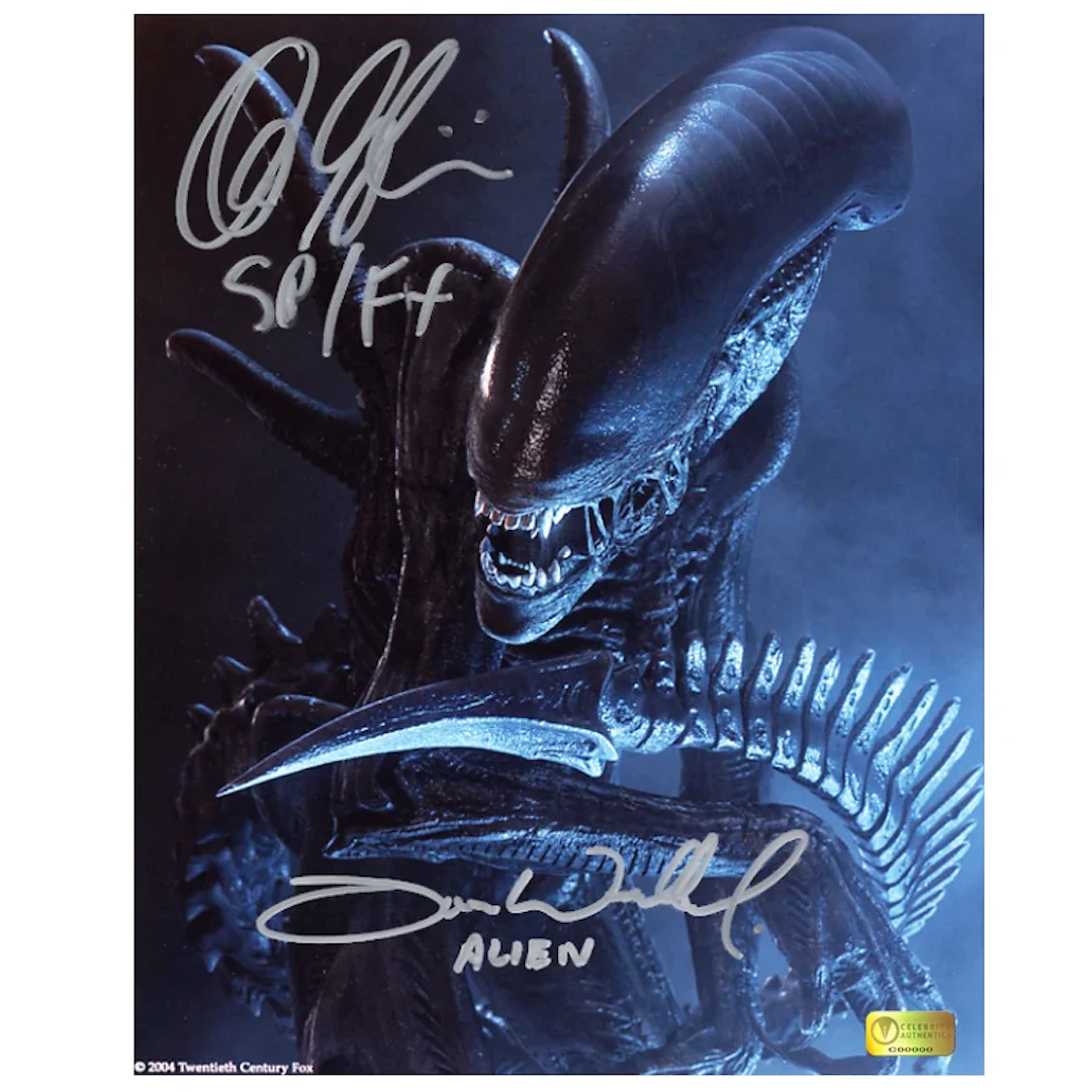 Alec Gillis, Tom Woodruff Jr. Autographed AVP: Alien vs Predator 8×10