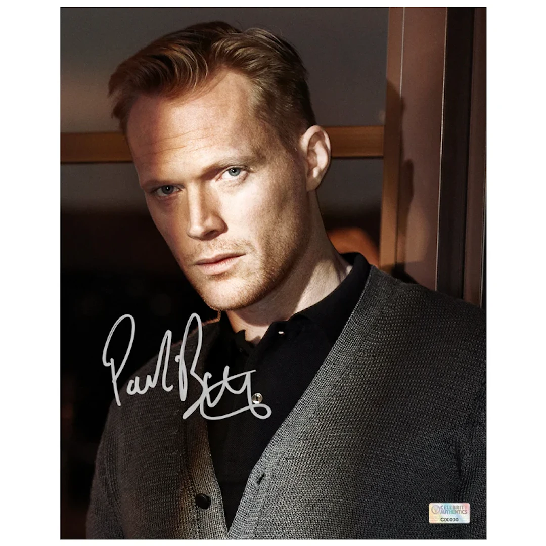 Paul Bettany Autographed 8×10 Portrait Photo