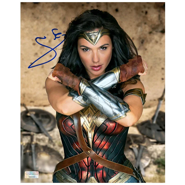 Gal Gadot Autographed 2017 Wonder Woman Warrior 8x10 Photo
