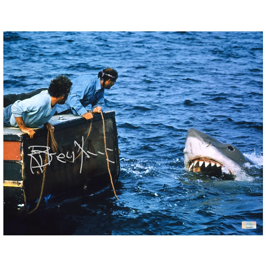 Richard Dreyfuss Autographed Jaws 11x4 Scene Photo