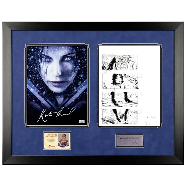 Kate Beckinsale Autographed 2006 Underworld Evolution 8.5x11 Photo