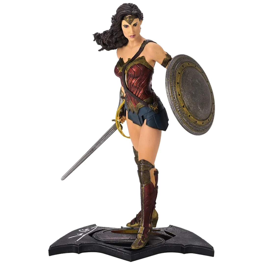 Gal Gadot Autographed DC Collectibles Batman v Superman: Dawn of Justice