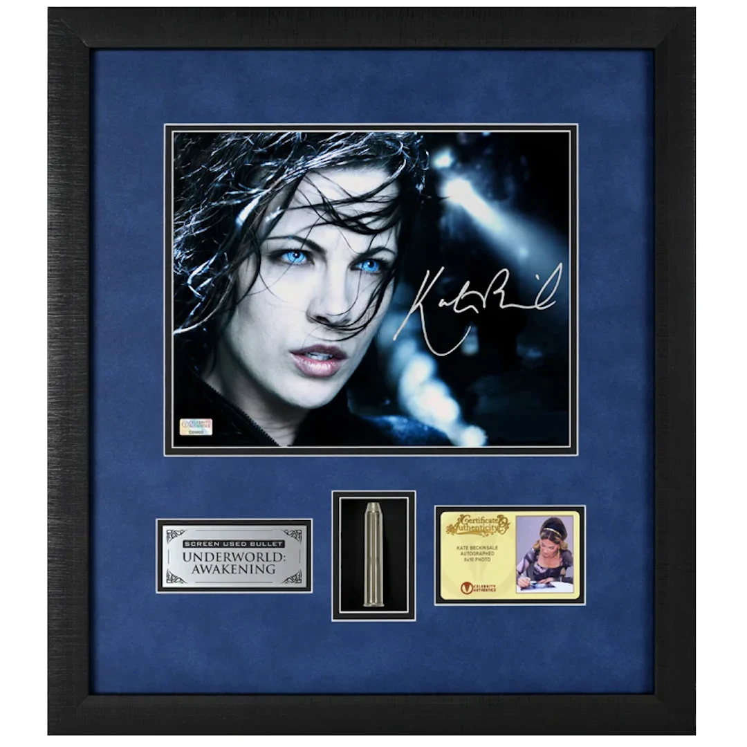 Kate Beckinsale Autographed 2012 Underworld Awakening 8x10 Photo with