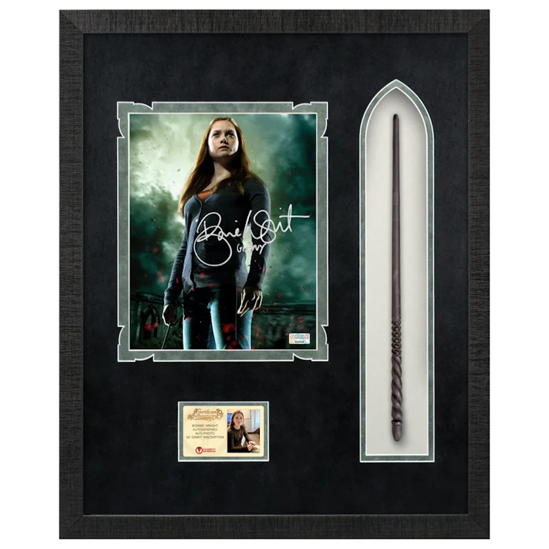 Bonnie Wright Autographed Harry Potter Ginny Weasley 8×10 Photo With