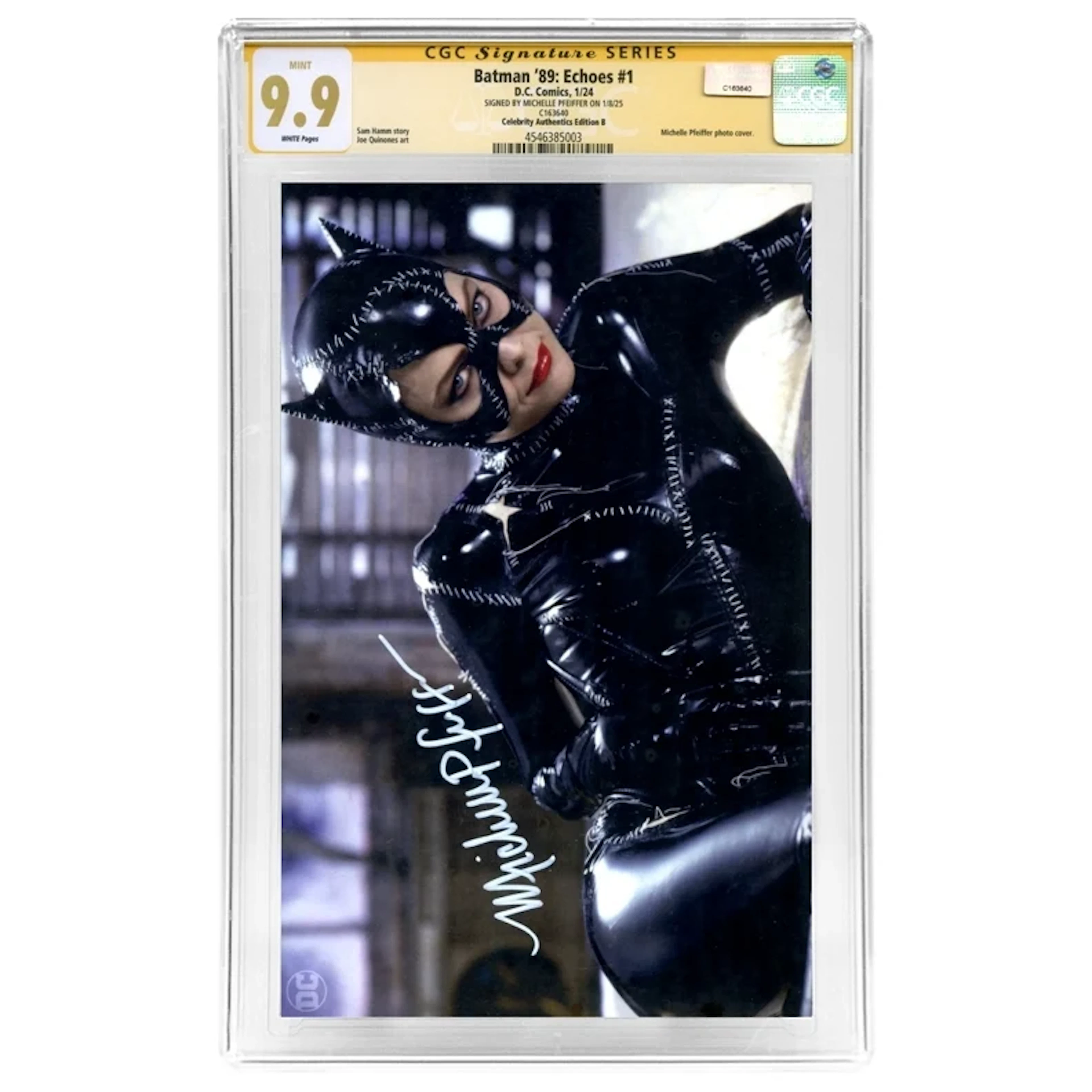 Michelle Pfeiffer Autographed 2024 Batman '89: Echoes #1 Rare Catwoman