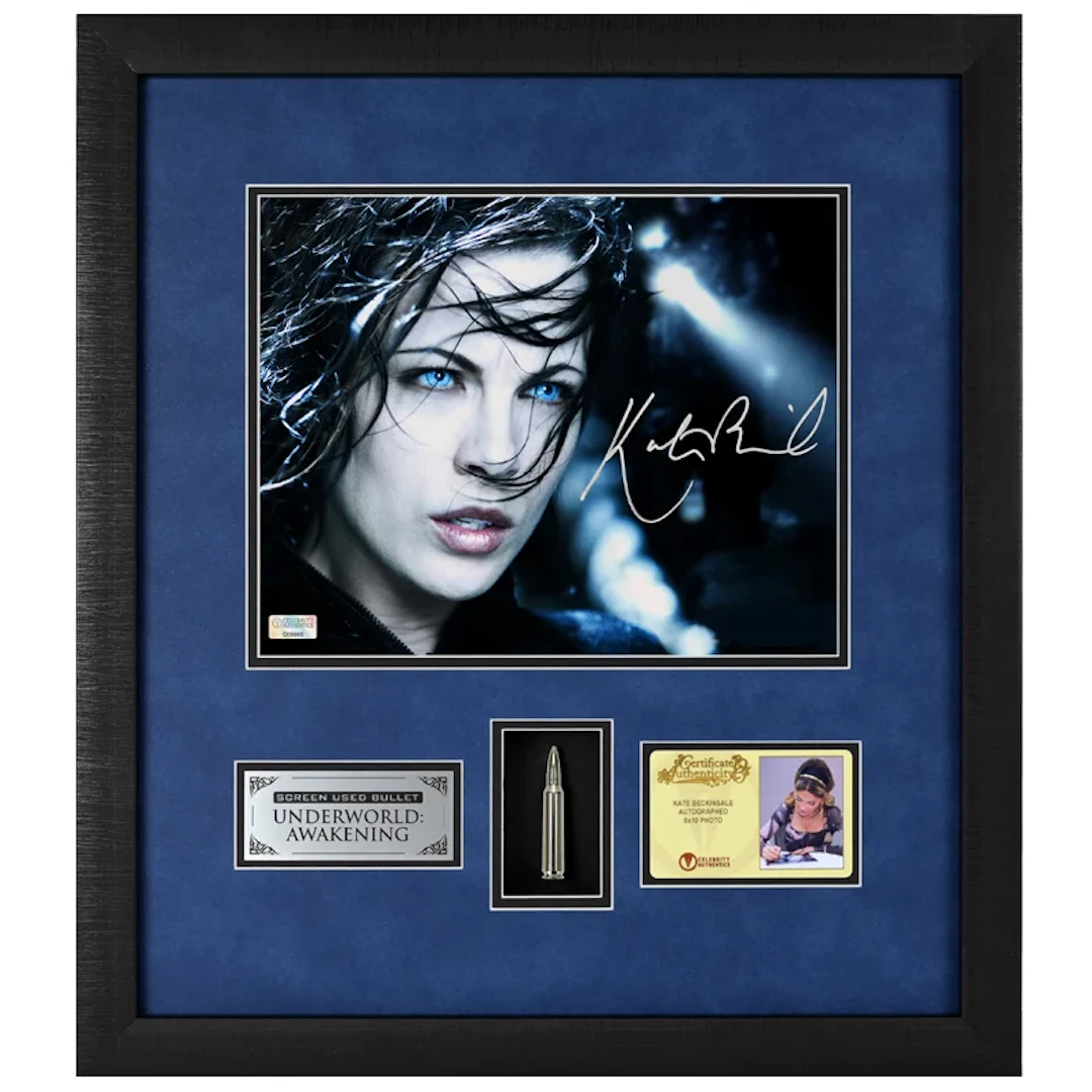 Kate Beckinsale Autographed 2012 Underworld Awakening 8x10 Photo and