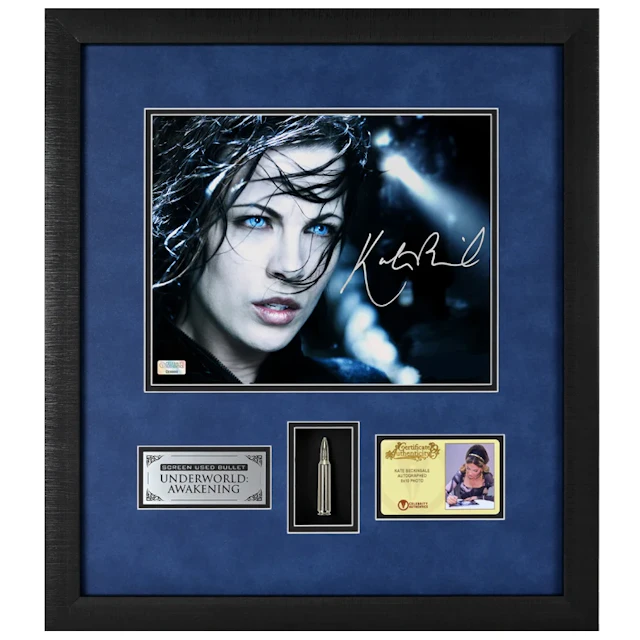 Kate Beckinsale Autographed 2012 Underworld Awakening 8x10 Photo and
