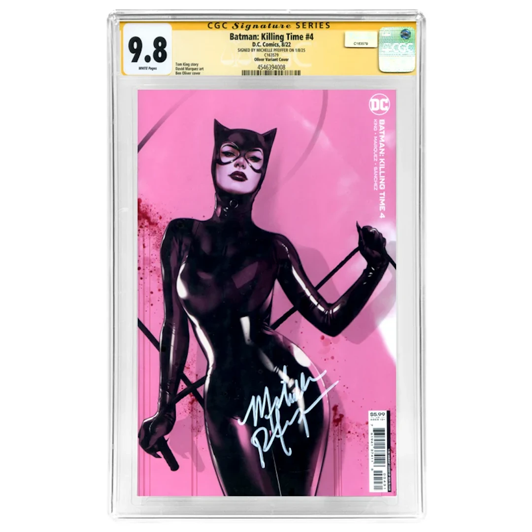 Michelle Pfeiffer Autographed 2022 Batman Killing Time #4 Ben Oliver