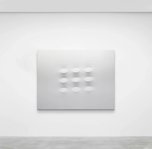 9 ovali bianchi, 2015 - Turi SIMETI