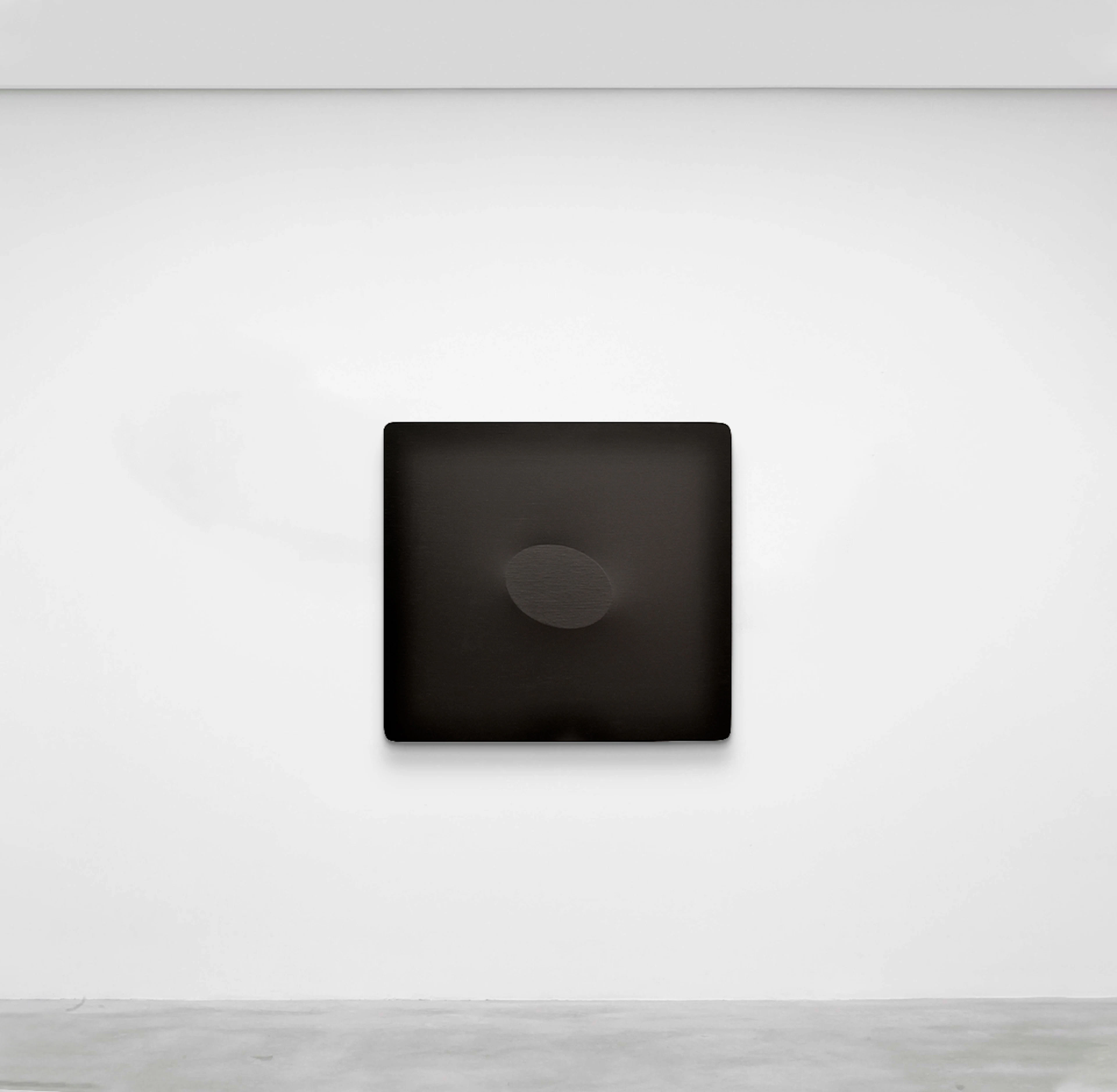 Un ovale nero, 1968 - Turi SIMETI