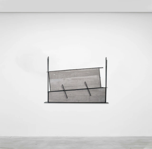Spazicemento n. 59 cemento e ferro 97 x 135 x 4.5 cm, 1996 - Giuseppe UNCINI